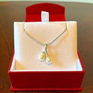 Sterling Silver Pear Shape Fresh Water Pearl Pendant With 18” Long Snake Chain